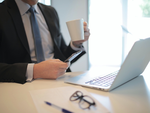 昆明辦理香港公司年審全攻略:專業(yè)咨詢服務(wù)揭秘 昆明辦理香港公司年審全攻略:專業(yè)咨詢服務(wù)揭秘