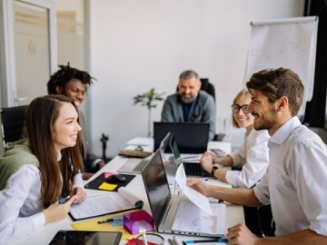 如何查詢新加坡公司信息？手把手教你輕松搞定